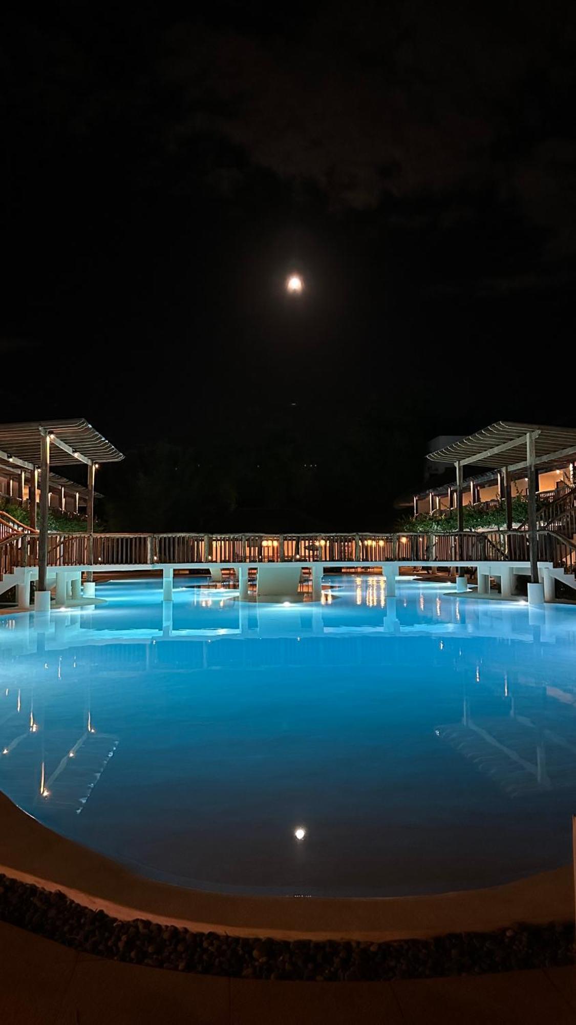 Bluewater Panglao Resort Exteriör bild