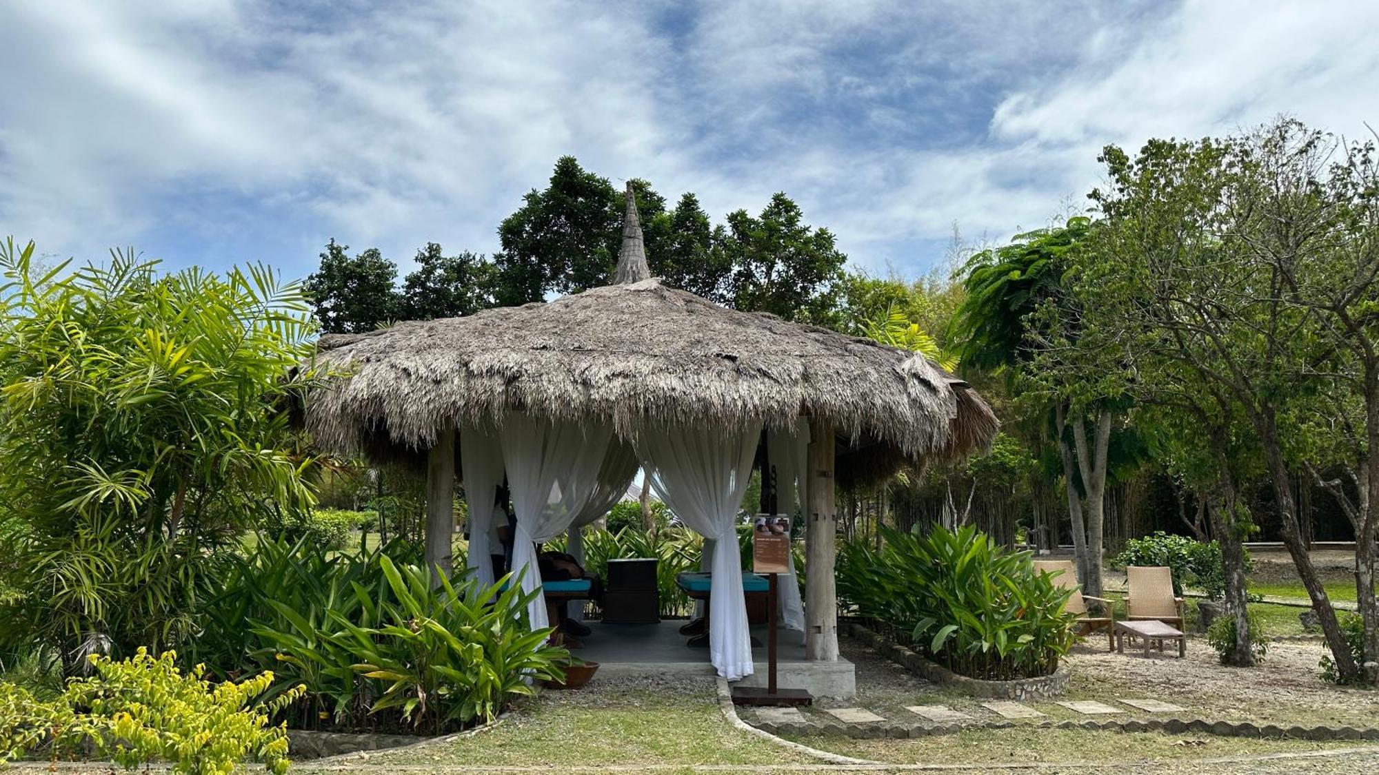 Bluewater Panglao Resort Exteriör bild